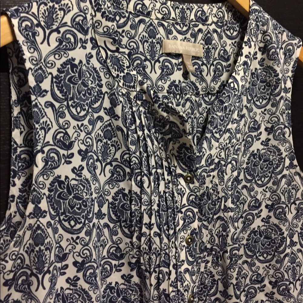 Banana Republic sleeveless blouse.